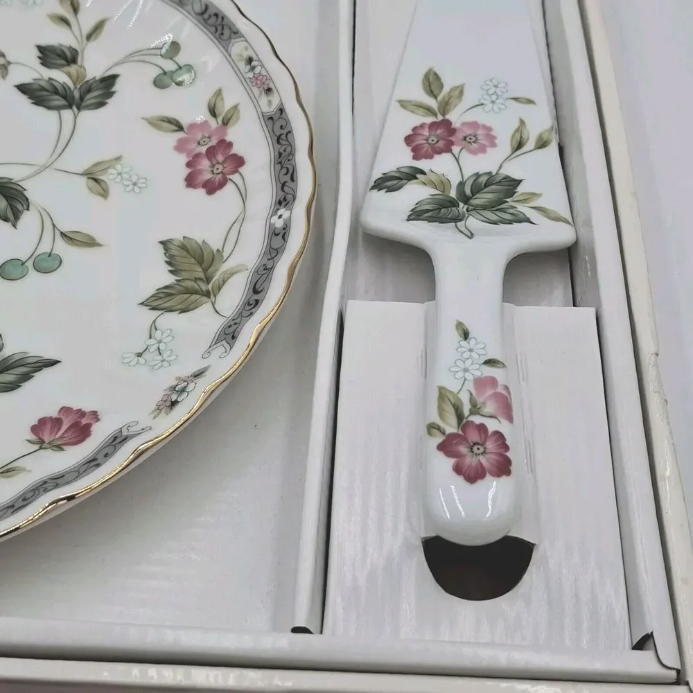 Andrea by Sadek Garden Splendor Cake Plate / Server Serving Set Porcelain 10.5